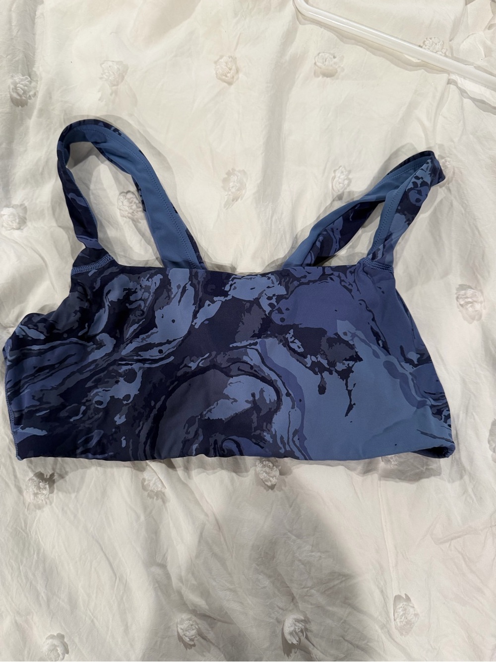 Aerie Women’s Blue Marble Print Sports Bra